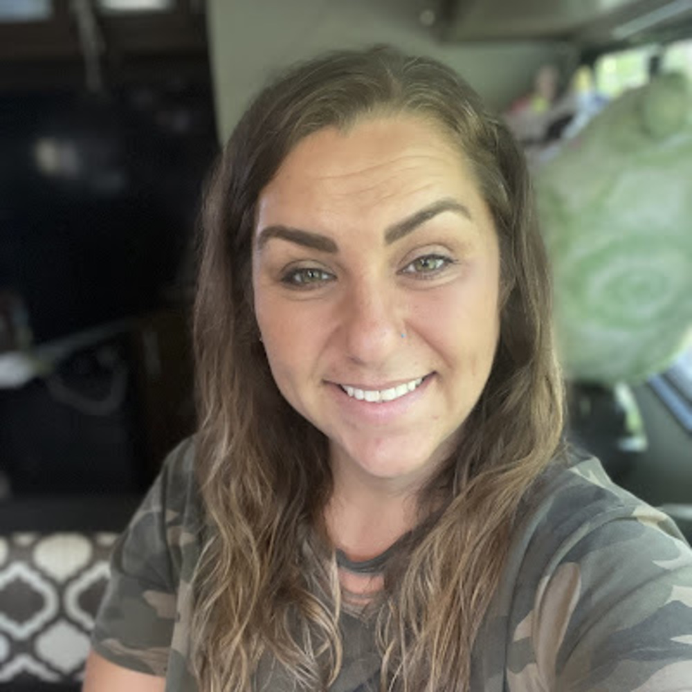 Meet your Posher, Melissa